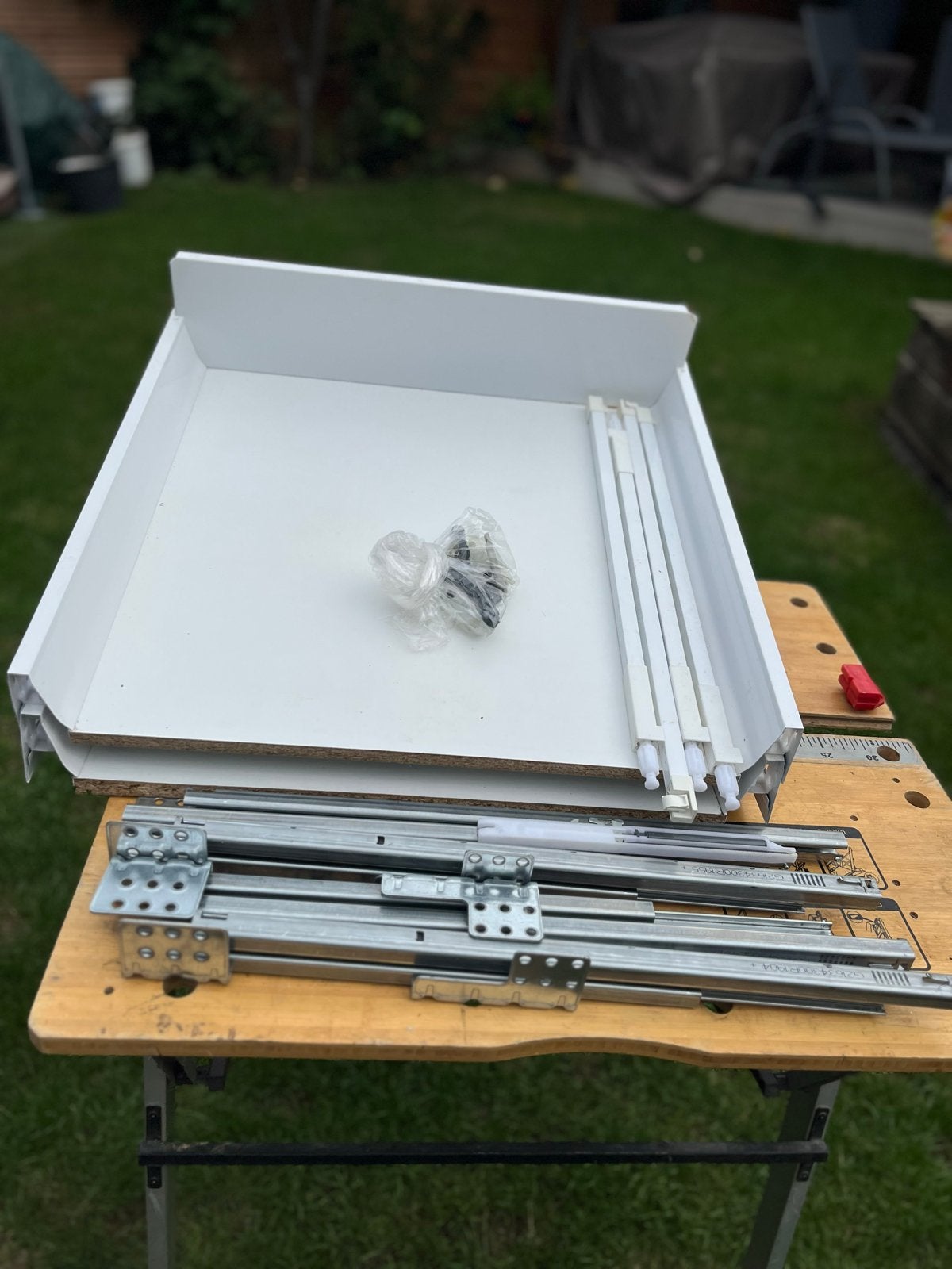 3 IKEA lades, 1 jaar gebruikt, weg wegens vaatwasser, IKEA, Ophalen of Verzenden, Metaal, Wit