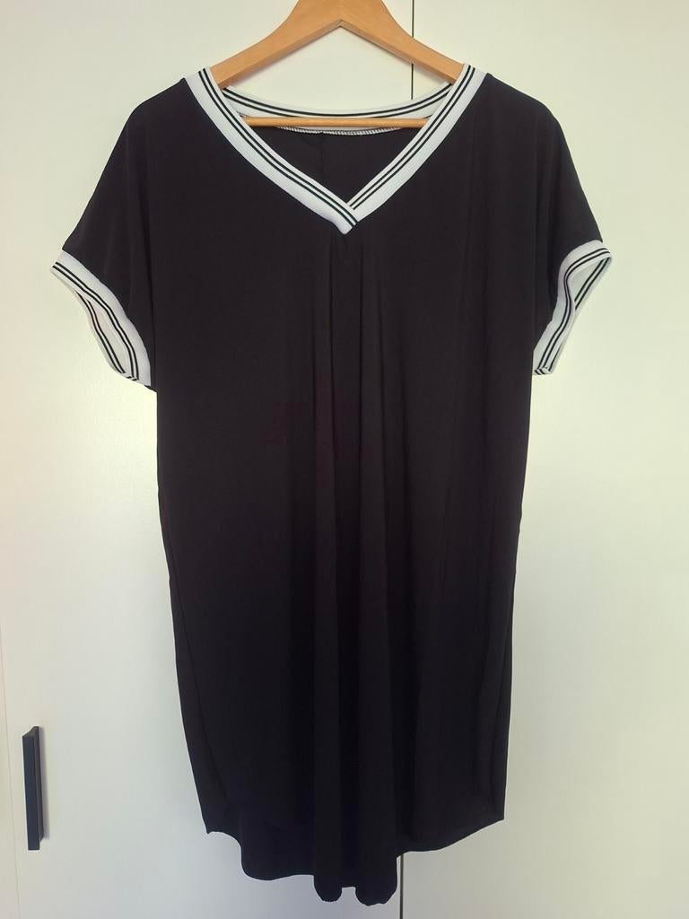 Sportief zwart jurkje 42-46, Kleding | Dames, Grote Maten, Ophalen of Verzenden, Zo goed als nieuw, Zwart, Jurk