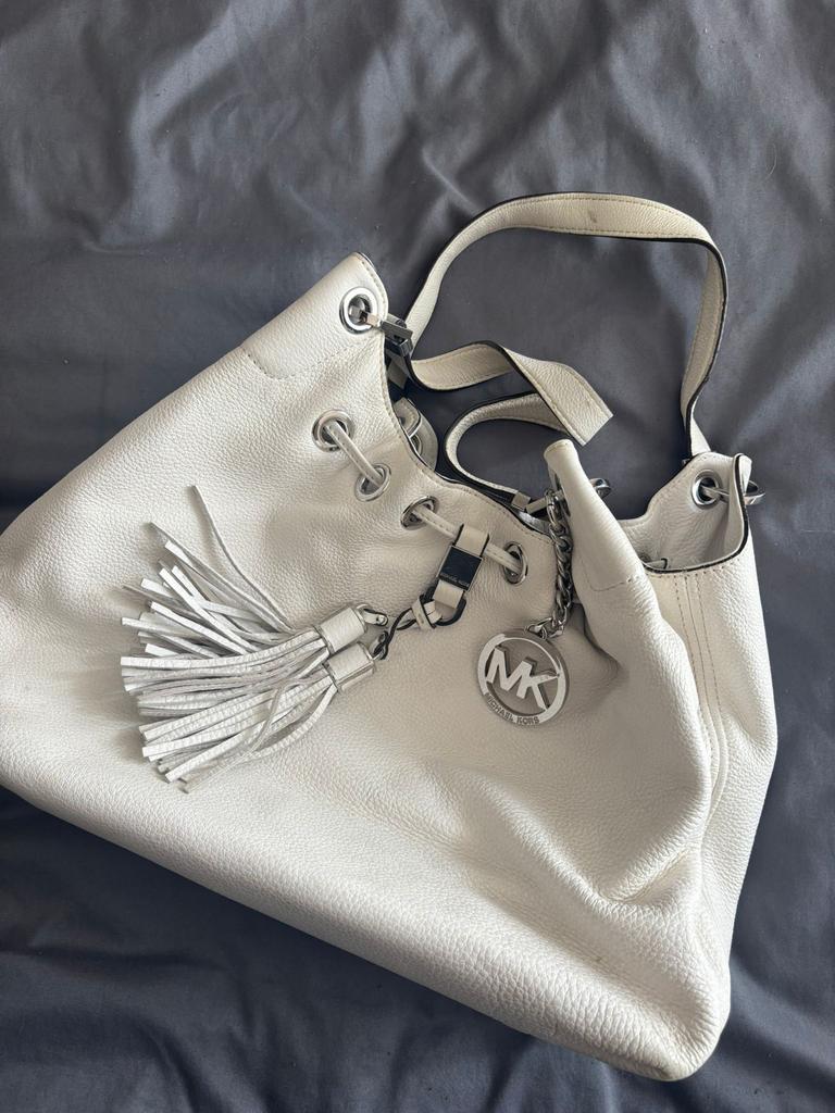 Michael Kors Handtas Wit Leren handtas  met Kwastje, Ophalen of Verzenden, Zo goed als nieuw, Wit, Handtas