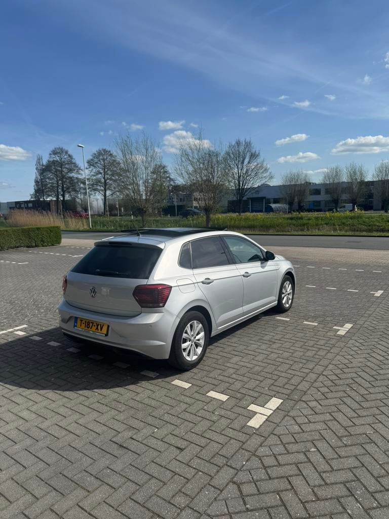 Volkswagen Polo 1.0 TSI 95pk 7-DSG Pano|Virtual|Grijs, Stof, 95 pk, 49 €/maand, Particulier