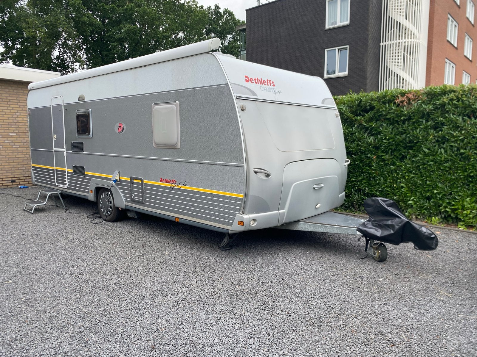 Dethleffs ET5 met Stapelbed, Elektrische Luifel & Mover, Rondzit, Luifel, Particulier, Dethleffs
