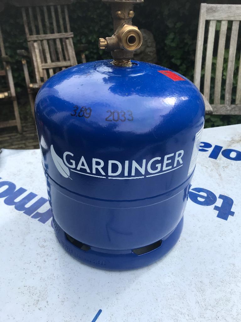 Zelf hervulbare  camping gaz 907 + slang en gevuld, Caravans en Kamperen, Ophalen of Verzenden, Zo goed als nieuw