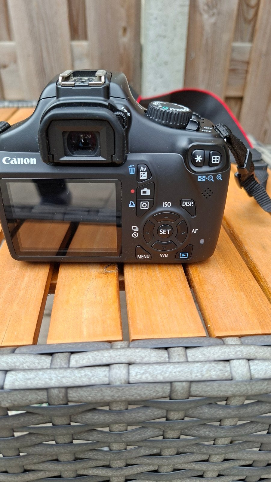 Canon EOS 1100D Spiegelreflexcamera boddy, Ophalen, Gebruikt, Spiegelreflex, Geen optische zoom