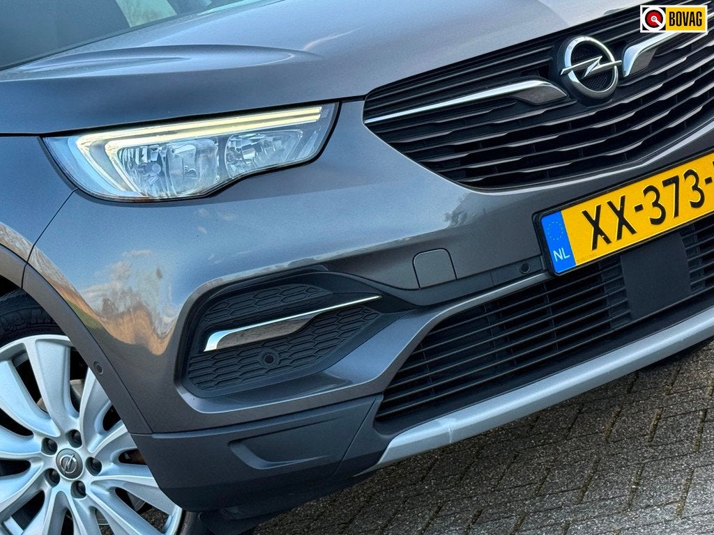 Opel Grandland X 1.2 Turbo Business Executive - Moonstone Gr, Auto's, Opel, Voorwielaandrijving, Gebruikt, 1199 cc, Leder en Stof