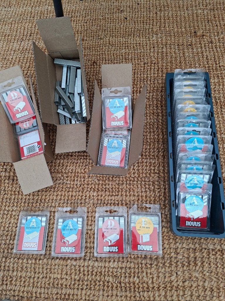 Nietjes en spijkertje voor handtacker., Ophalen of Verzenden, Nieuw