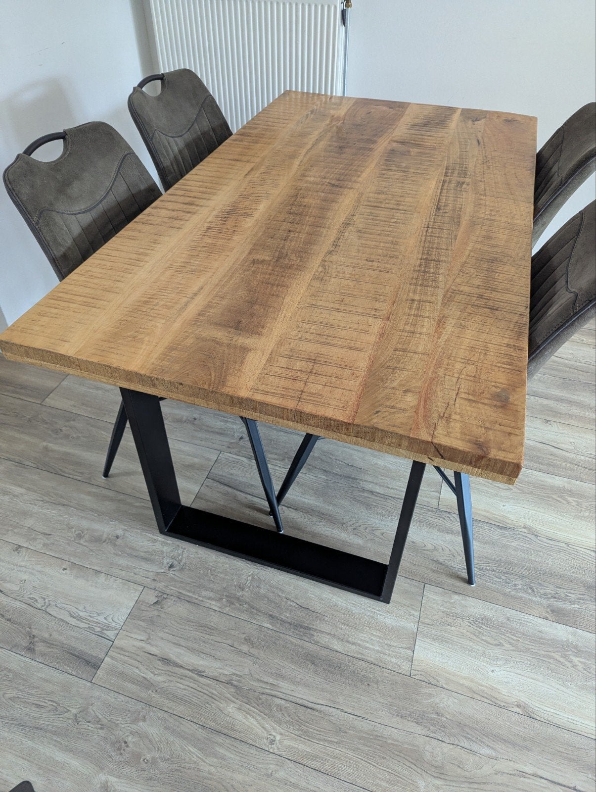 mangohouten eettafel met metalen onderstel, Gebruikt, Industrieel, Landelijk, 50 tot 100 cm, 150 tot 200 cm
