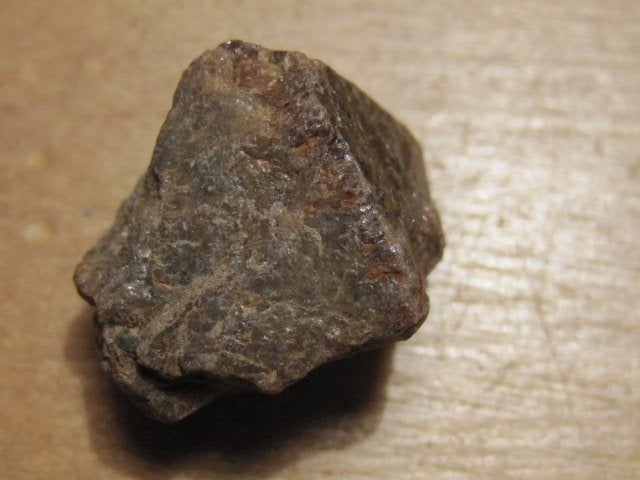mi. 7x ruwe edelsteen ZIRKOON (4), Verzenden, Mineraal