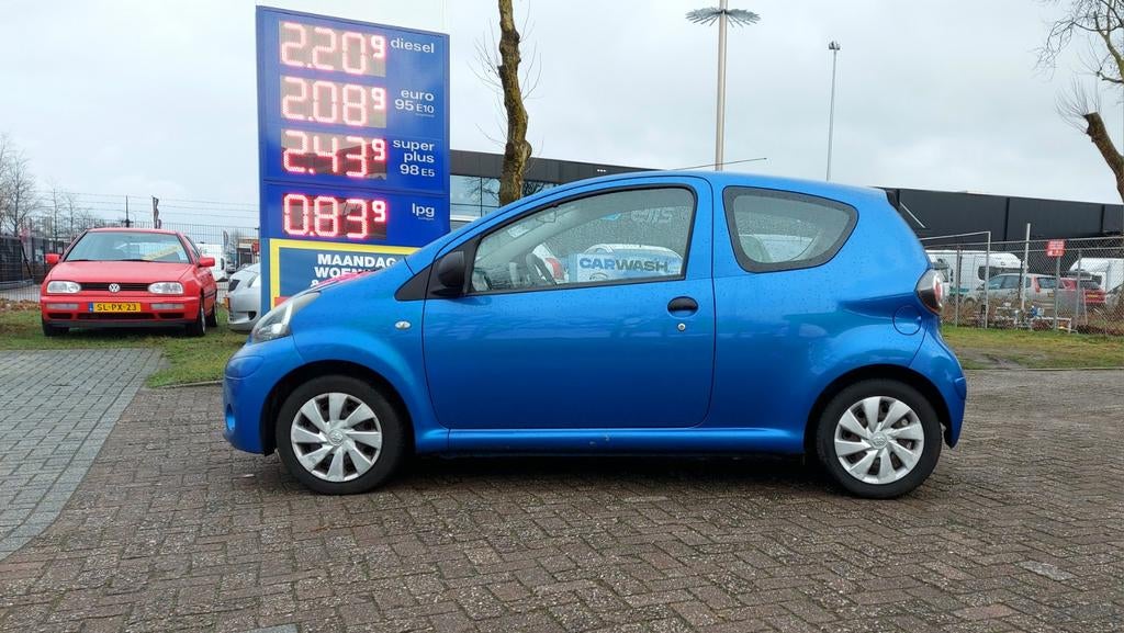 NAP!Nieuwe APK!Toyota Aygo 1.0 VVT-i 1 Eigenaar gehad!, Auto's, Voorwielaandrijving, Stof, Zwart, Origineel Nederlands