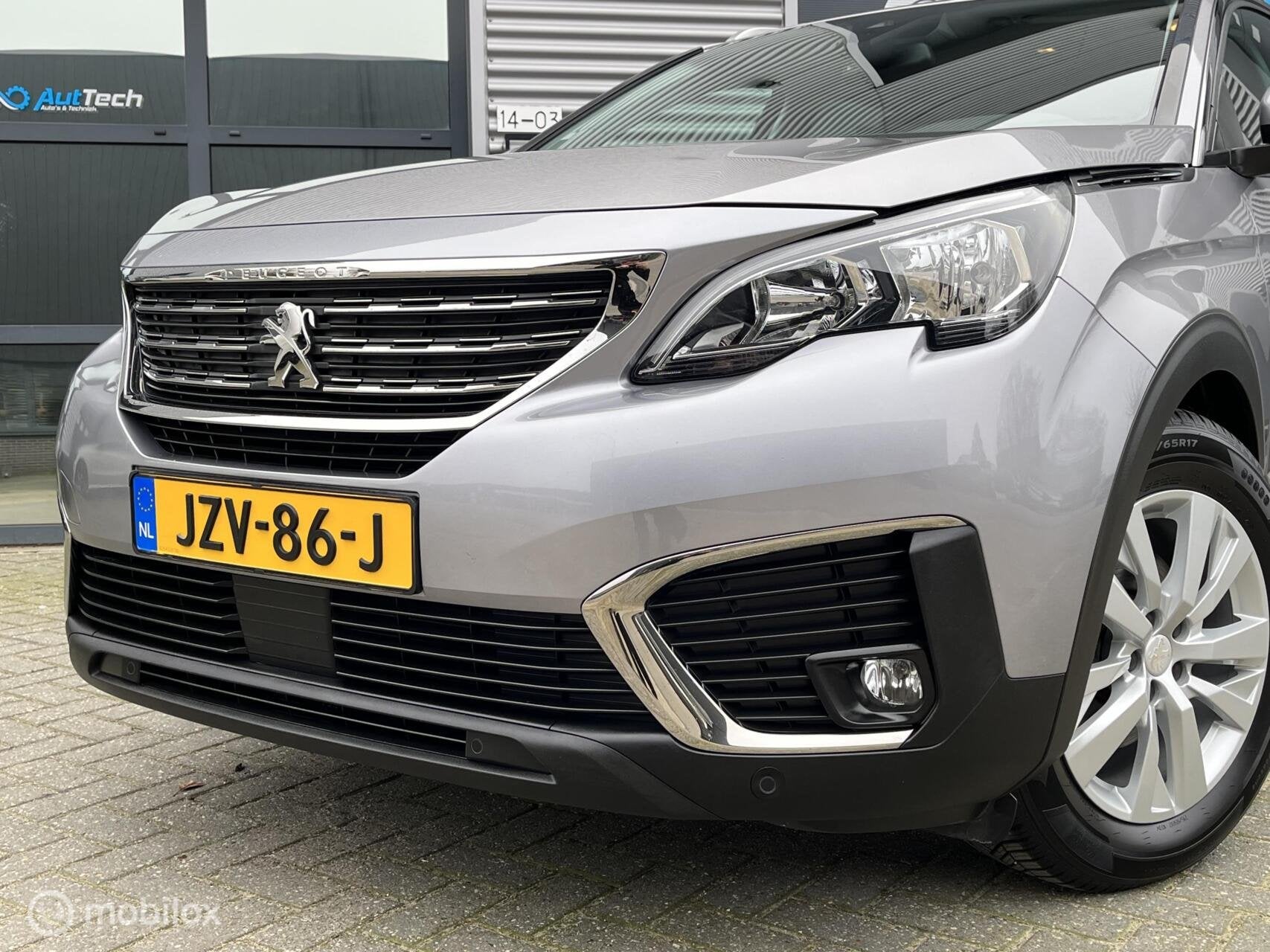 Peugeot 5008 1.2 Active Camera Stoel-Vw 7-Pers All-in!, Voorwielaandrijving, 1280 kg, Gebruikt, Euro 6