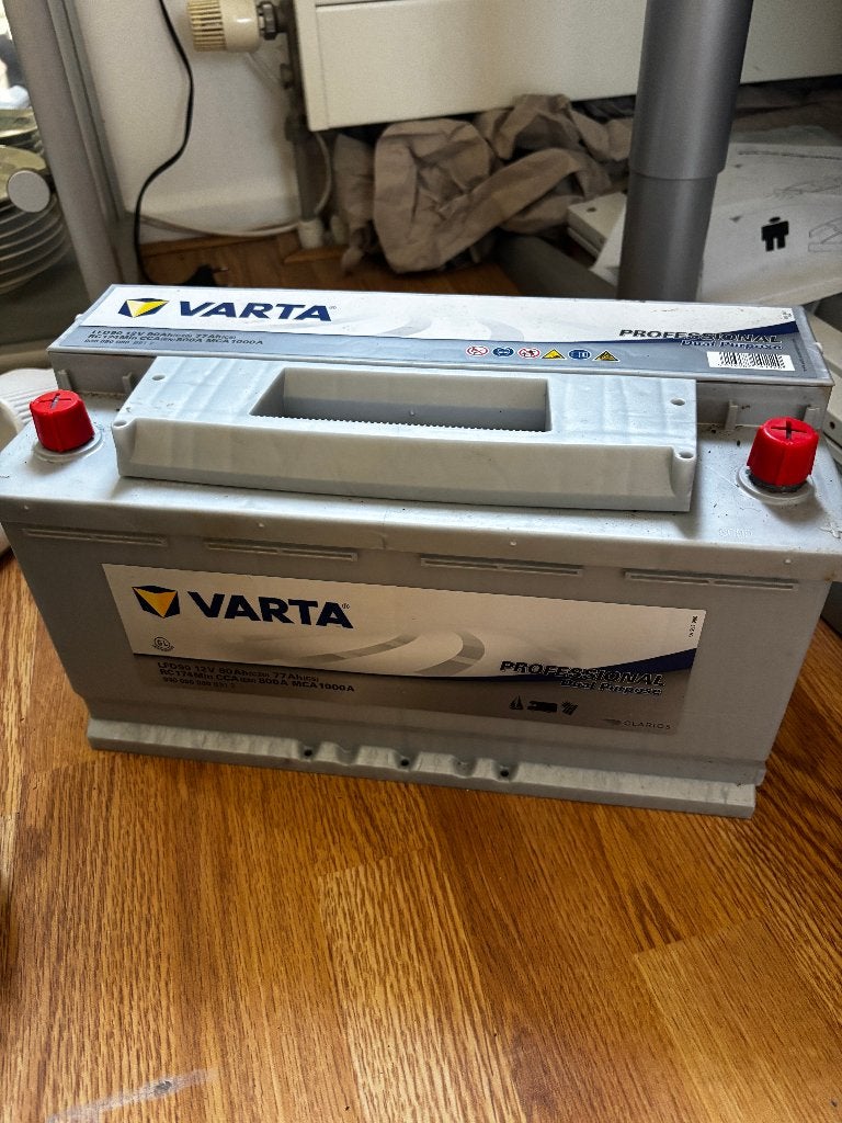 Varta Professional Dual purpose LFD 90AH 800A semi trac accu, Ophalen, Zo goed als nieuw, Motor en Techniek, Motorboot