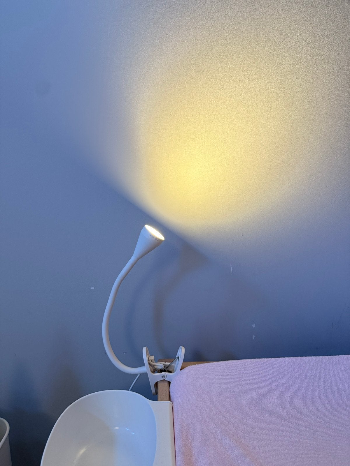 IKEA NAVLINGE - LED clamp spotlight, white, Met schakelaar, Wit, Overige materialen, Overige fittingen