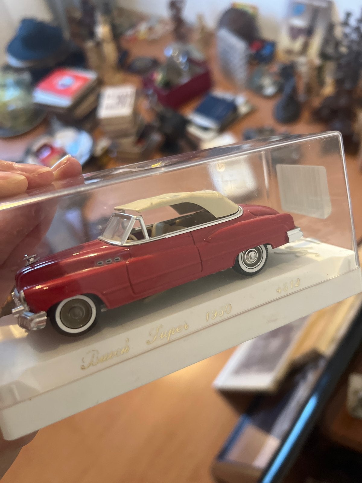 Buick Super 1950 schaalmodel - Rood cabriolet, Overige merken, Auto, 1:32 tot 1:50, Ophalen of Verzenden