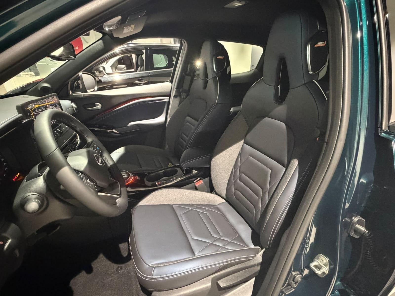 Nissan Juke 1.6 Hybrid Pulse FAP aero velgen | Cold Pack | B, Auto's, Zwart, Bedrijf, Nieuw, Hybride Elektrisch/Benzine
