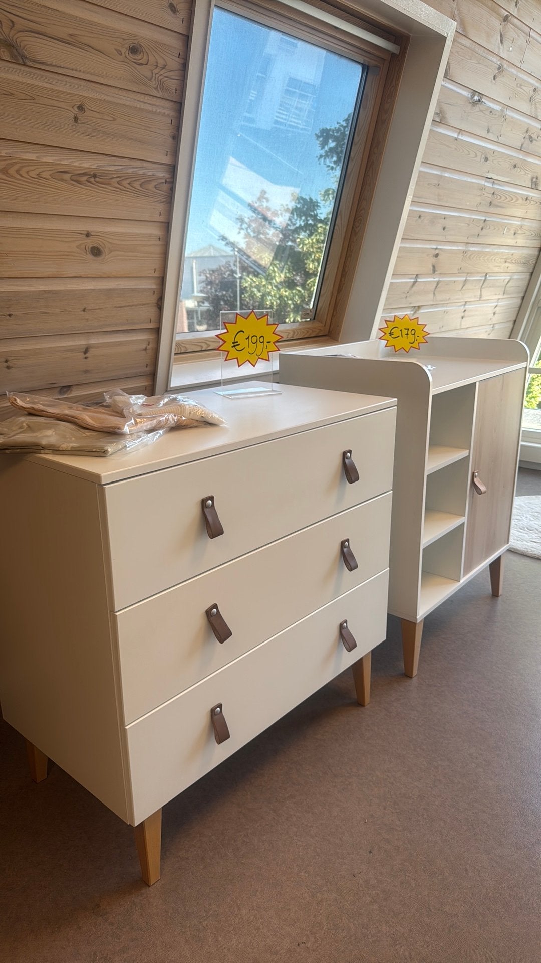 Diverse Commodes vanaf €99,- Babykamer Outlet, Ophalen, 50 tot 70 cm, Nieuw, Babykamer Outlet