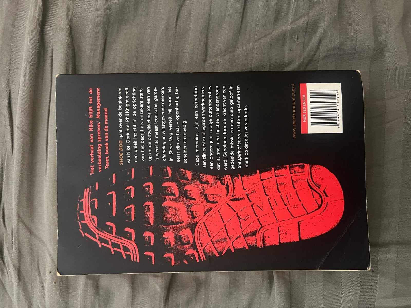 Shoe Dog: Het verhaal van Nike door Phil Knight, Ophalen of Verzenden, Gelezen, Amerika
