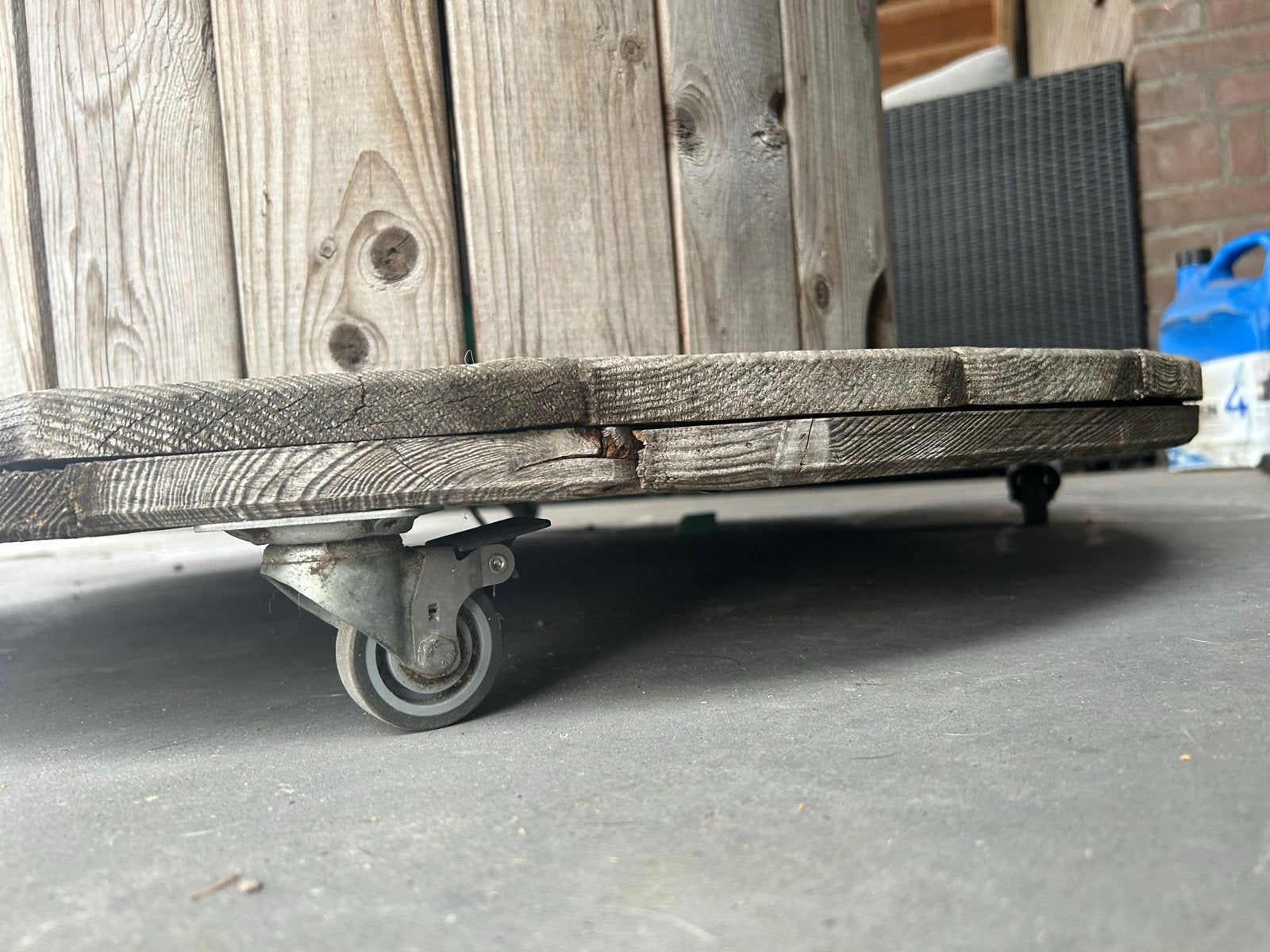 Houten kabelhaspel salontafel met wieltjes, Ophalen, Hout, Gebruikt, Bruin