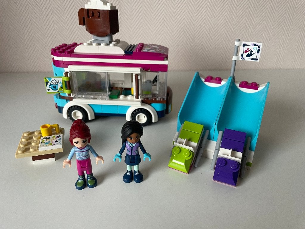 Lego Friends Wintersport Koek- en zopiewagen (41319), Lego, Friends, Ophalen of Verzenden, Zo goed als nieuw