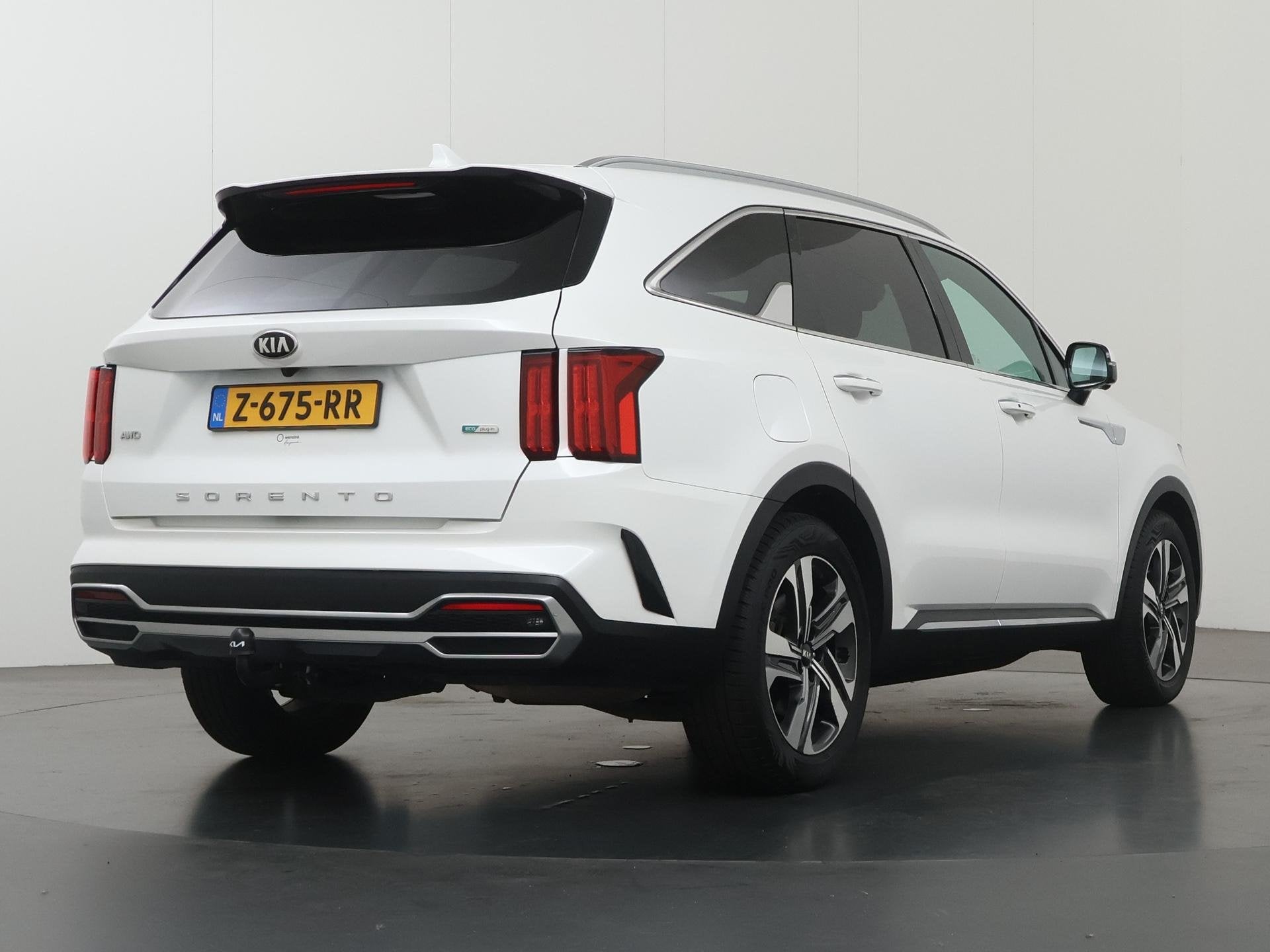 Kia Sorento 1.6 T-GDI Plug-in Hybrid 4WD ExecutiveLine | Tre, Auto's, Automaat, 14 kWh, Gebruikt, Euro 6