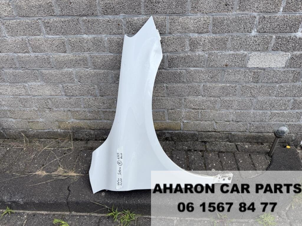 Volvo XC60 Voorscherm Rechts 30762402 Origineel Scherm 6223, Gebruikt, Ophalen of Verzenden