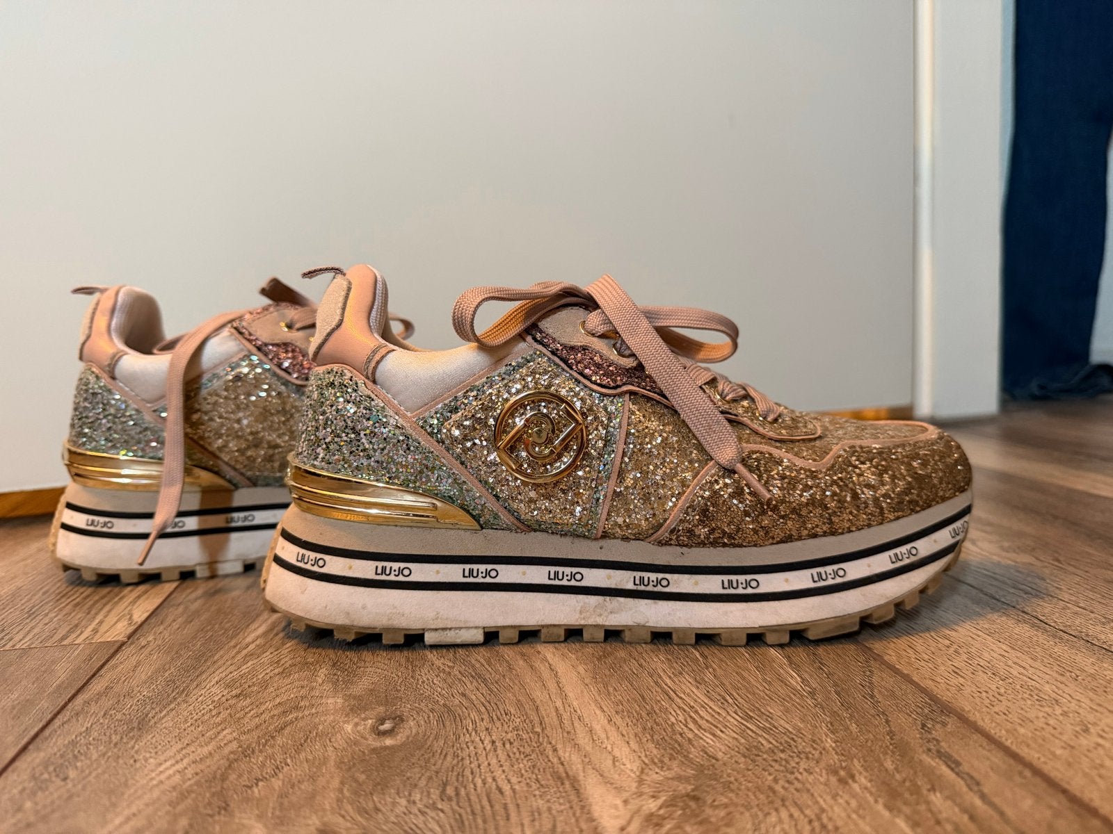 Liu-Jo Glitterschoenen in Pastelkleuren, Kleding | Dames, Ophalen of Verzenden, Gedragen, Overige kleuren, Sneakers of Gympen
