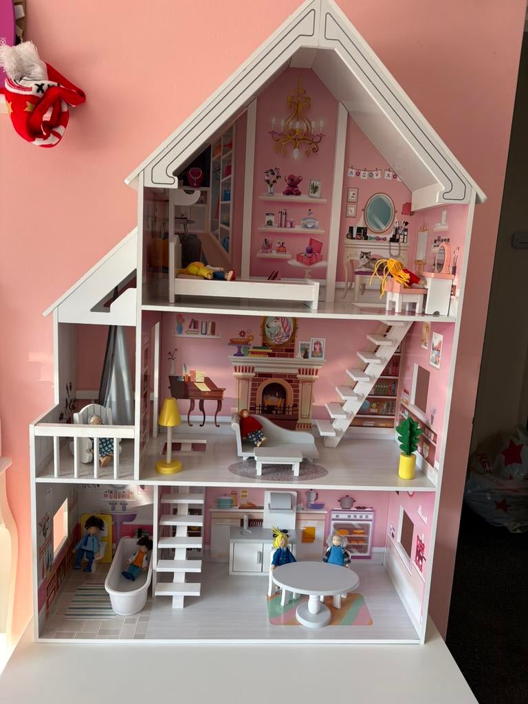 Houten poppenhuis 126 cm, incl. meubeltjes in goede staat, Ophalen, Gebruikt, Poppenhuis