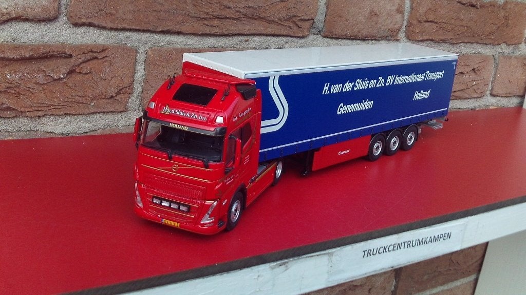 Cavallino  Volvo  FH4  H. van  der  Sluis., Ophalen of Verzenden, Nieuw, Bus of Vrachtwagen