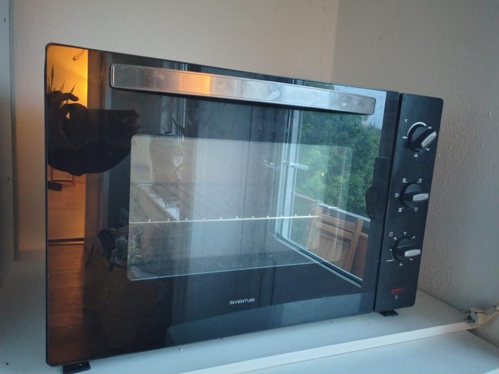 Inventum oven, Witgoed en Apparatuur, Ovens, Gebruikt, Vrijstaand, Heteluchtoven, Inventum, Minder dan 45 cm, 45 tot 60 cm, Hete lucht