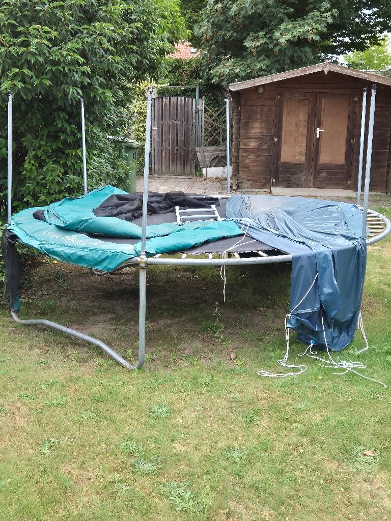 Trampoline, Ophalen, Gebruikt