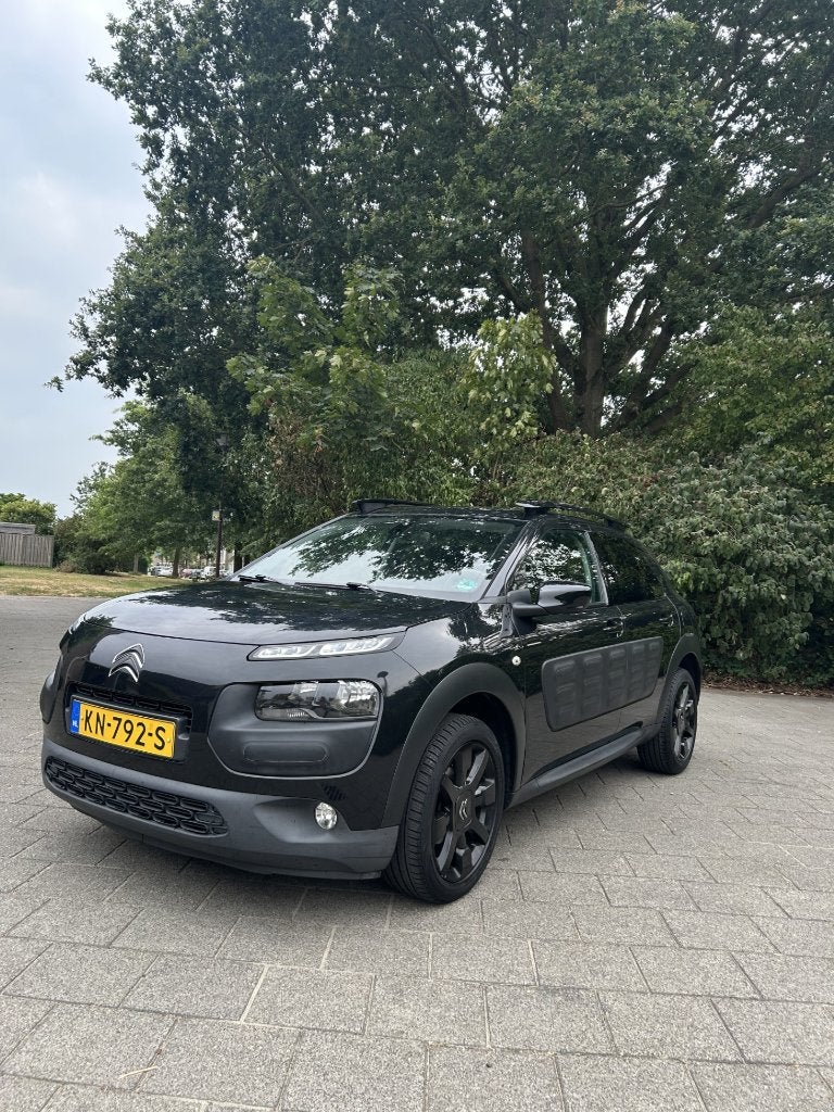 Citroën C4 Cactus 1.2 E-vti Airdream 2016 Zwart Automaat !, Stof, 1199 cc, 82 pk, Origineel Nederlands