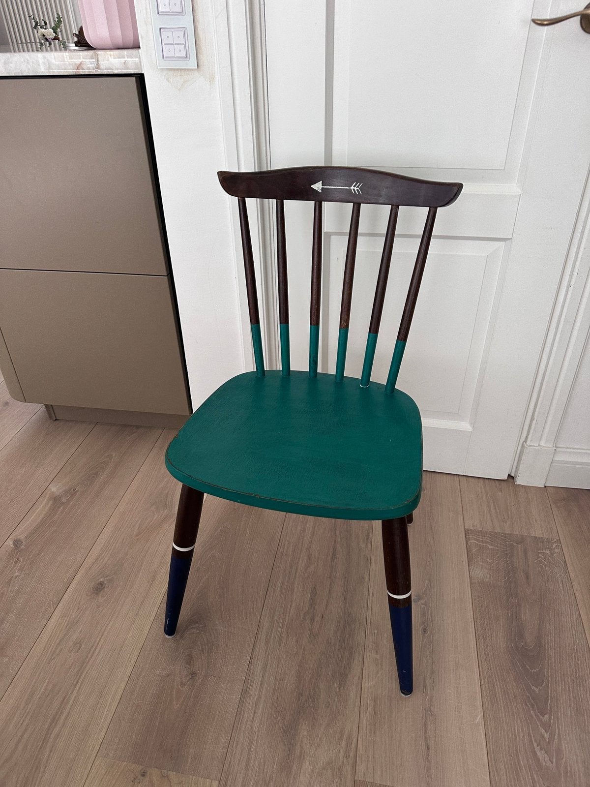 Mooi houten vintage stoel, Huis en Inrichting, Stoelen, Ophalen, Gebruikt, Bruin, Eén