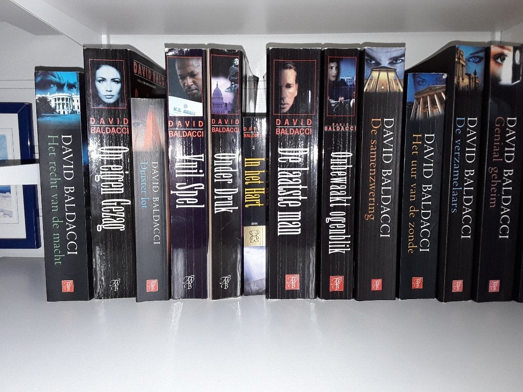 David Baldacci Boekenpakket Met 39 Boeken, Ophalen of Verzenden, Zo goed als nieuw, David Baldacci, Europa overig