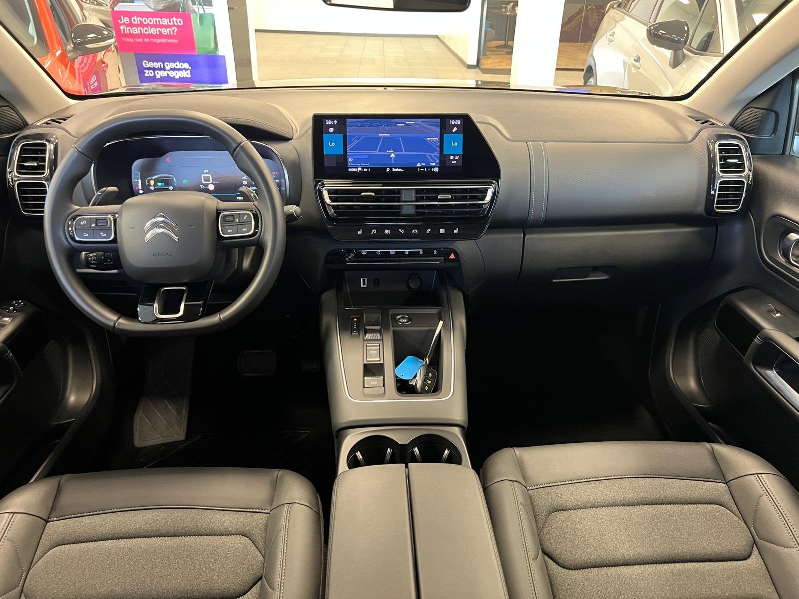 Citroën C5 Aircross 1.2 HYBRID 145PK AUTOMAAT PLUS UITV / N, Auto's, Citroën, 1199 cc, C5 Aircross, Leder en Stof, Bedrijf