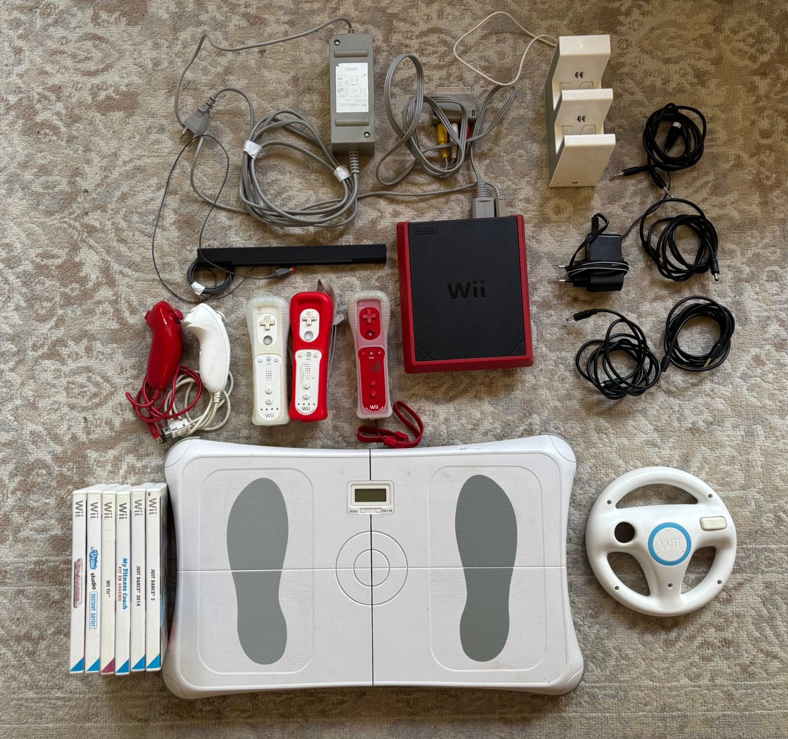 Nintendo Wii spelcomputer met accessoires en spellen, Ophalen, Gebruikt, Met 3 controllers of meer, Met stuurtje