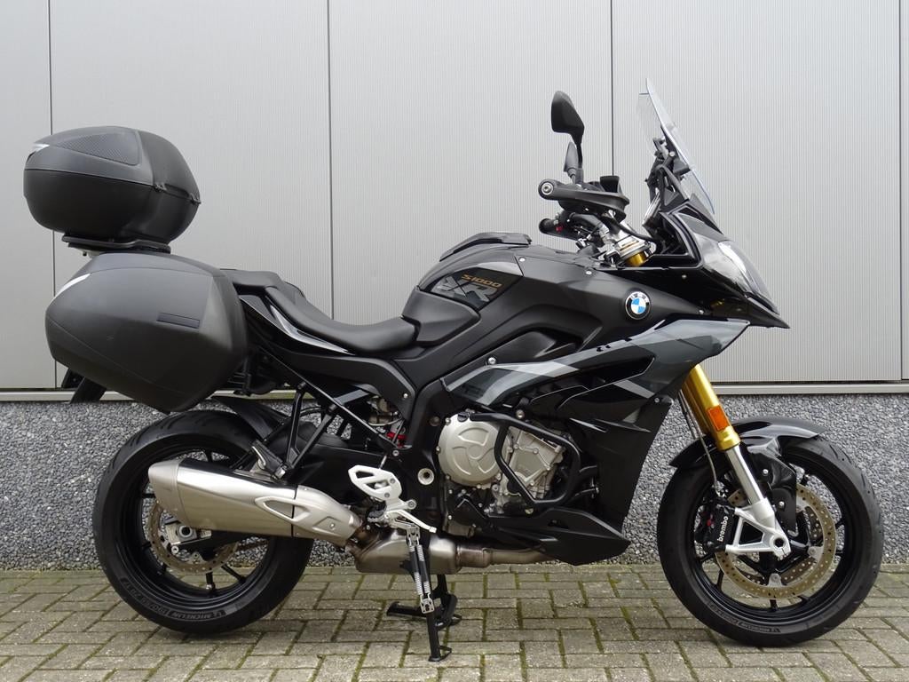 BMW S 1000 XR ABS TRIPLE BLACK (bj 2021), Motoren, Motoren | BMW, Bedrijf, 1000 cc, Toermotor