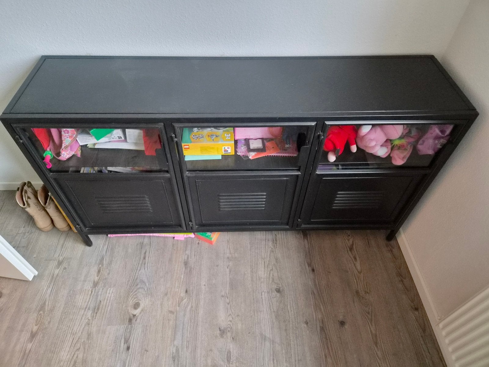 Stoer metalen dressoir met glazen deuren - Zwart, 100 tot 150 cm, Industrieel, Modern, Ophalen of Verzenden, Glas