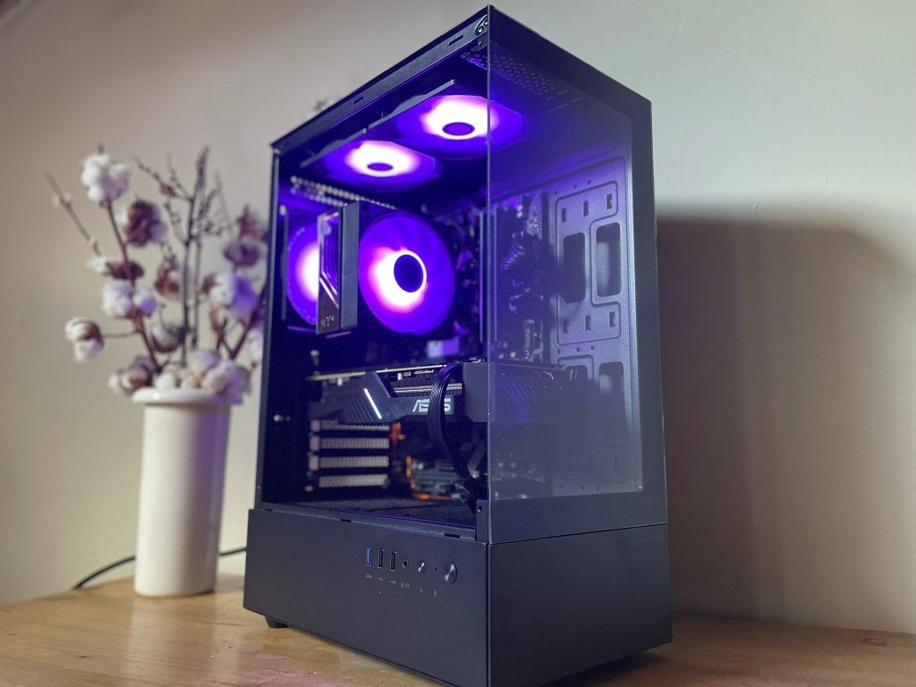 Zwarte Gaming PC | RX 5600XT | i5 | SSD | 16GB, ZelfBouw, Virtual Reality, Refurbished, Ophalen of Verzenden