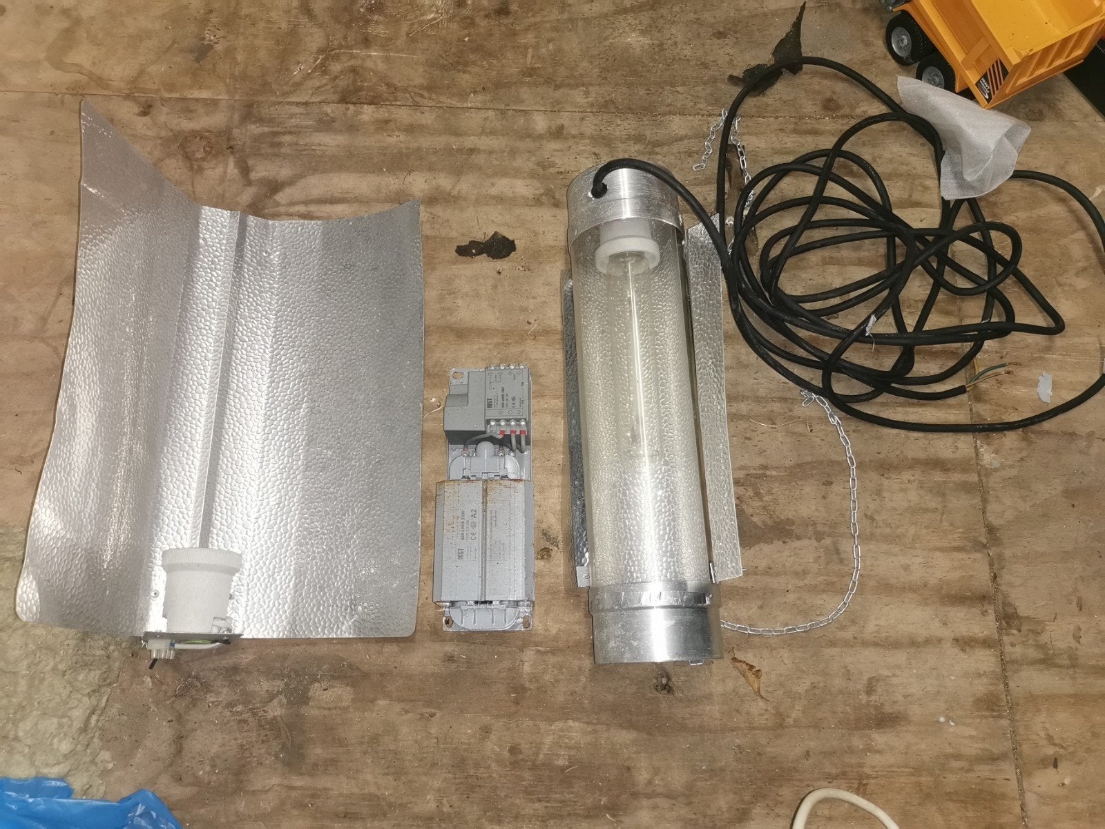 600W kweeklamp / groeilamp complete set met reflectoren, Ophalen of Verzenden, Gebruikt