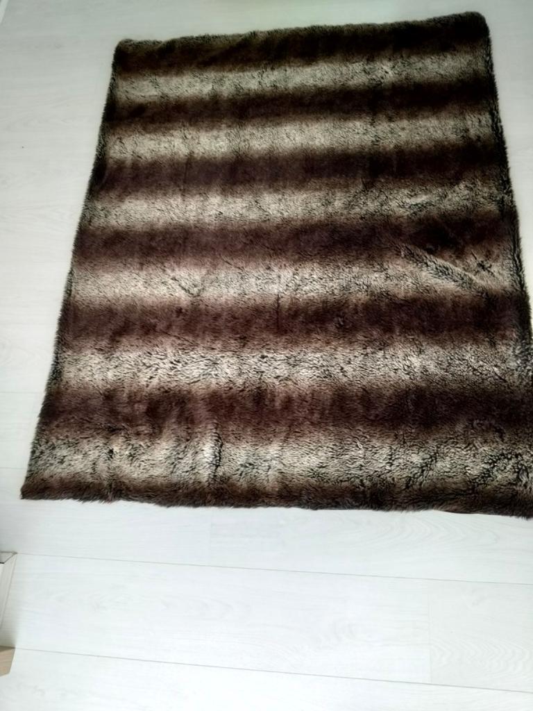 Prijs verlaagd!!! imitatie bont plaid 120x150, Huis en Inrichting, Ophalen of Verzenden, Gebruikt