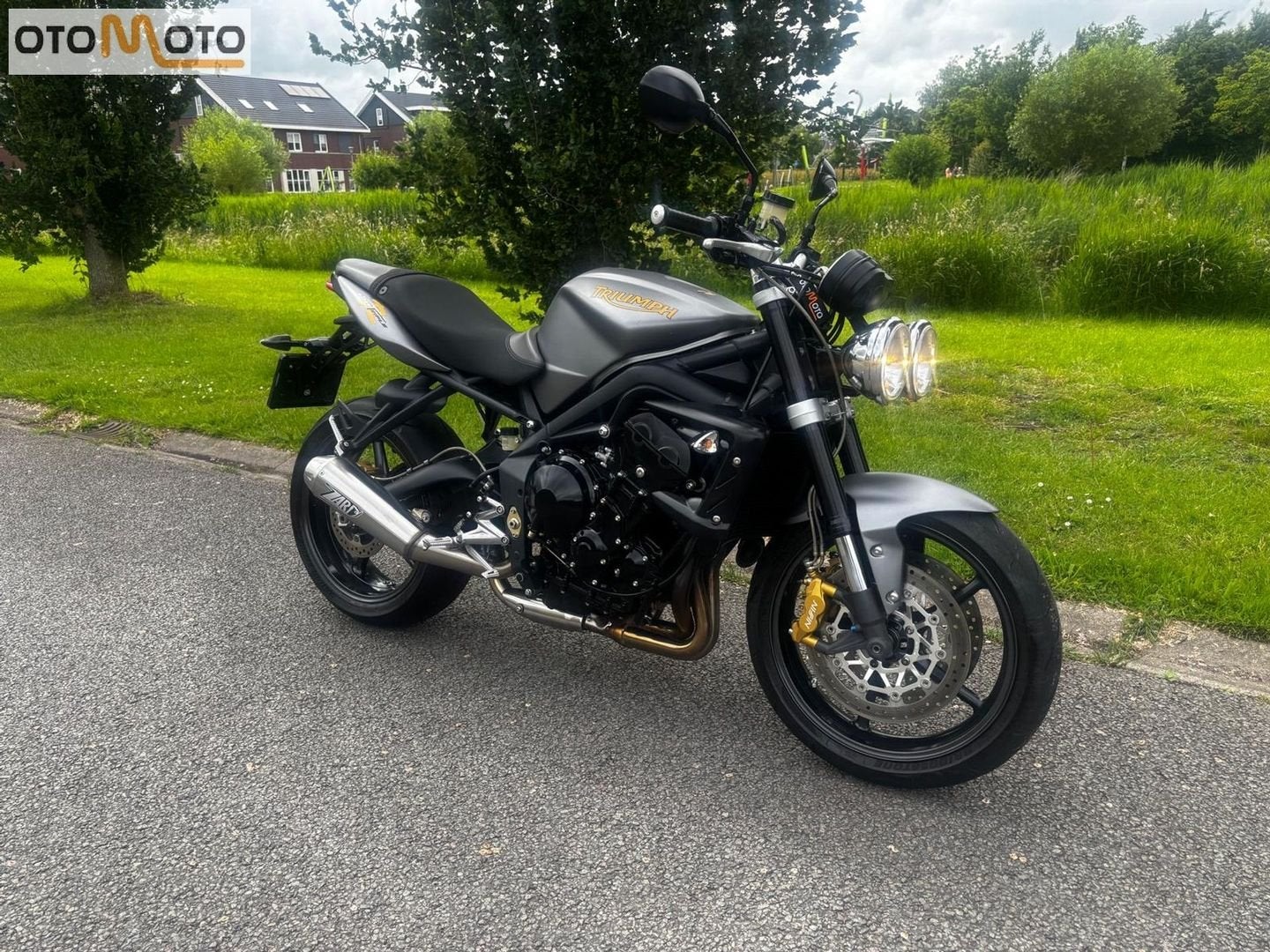 TRIUMPH STREED TRIPLE R 675 (bj 2010), 675 cc, Motorrijbewijs A, Bedrijf, Meer dan 35 kW
