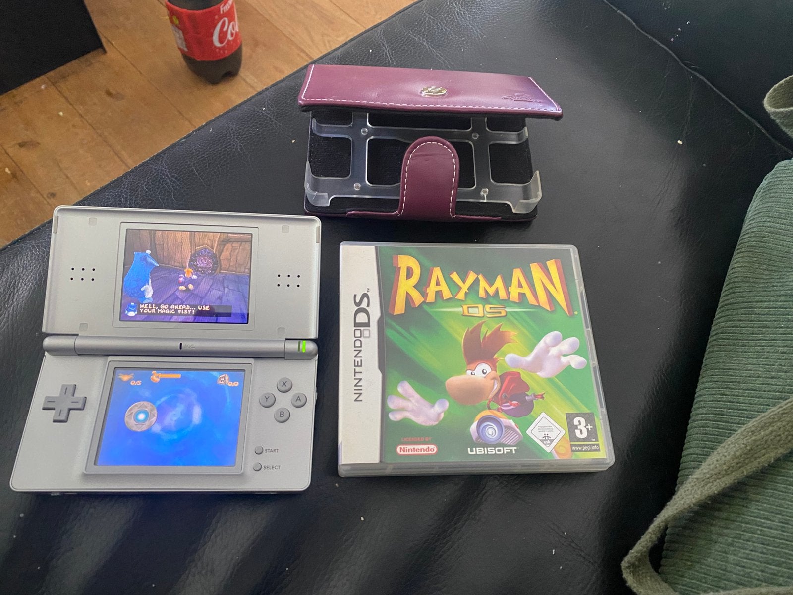 Nintendo ds lite als nieuw incl rayman, Spelcomputers en Games, Spelcomputers | Nintendo DS, Ophalen of Verzenden, Zo goed als nieuw