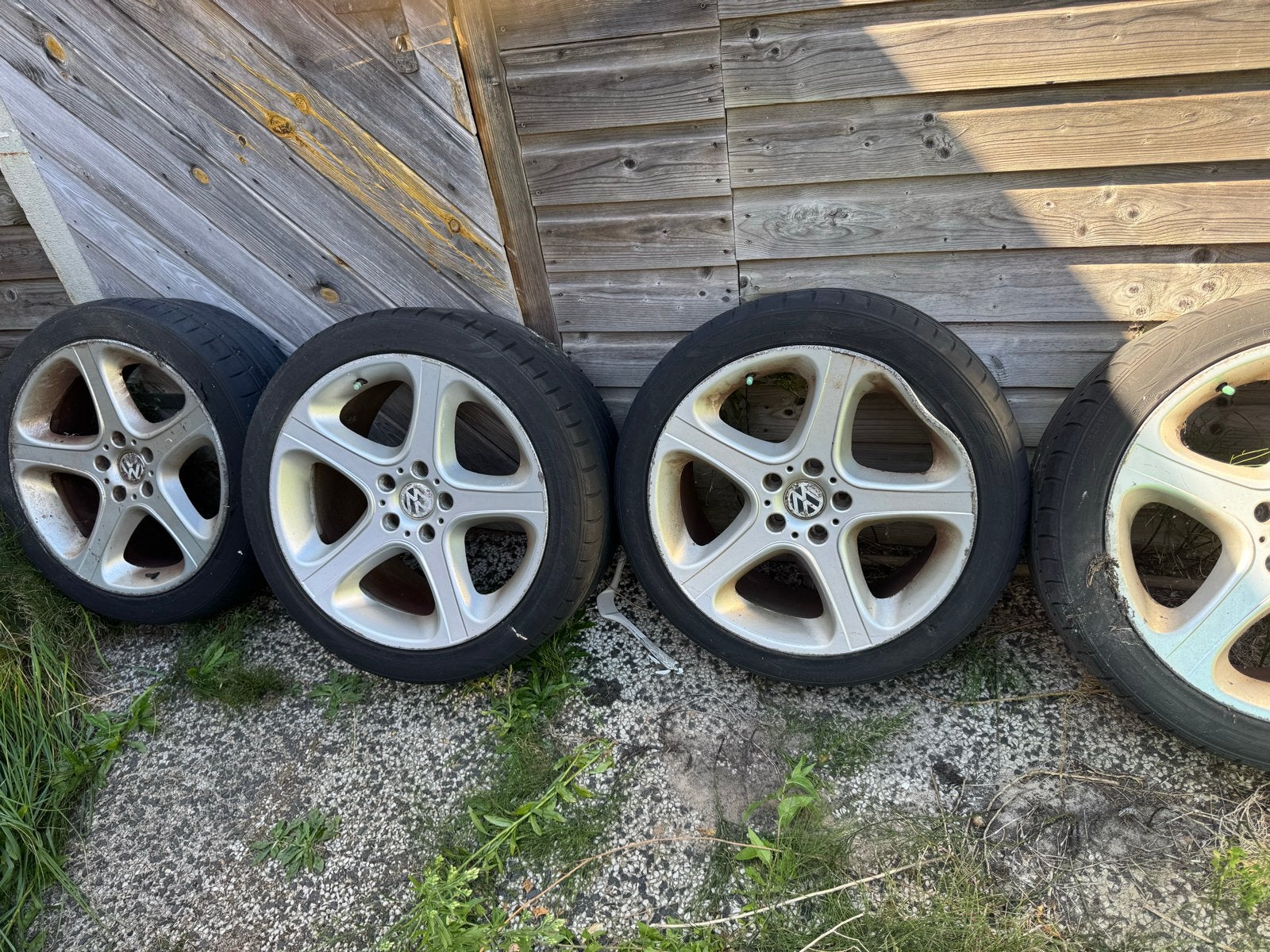 Velgen Volkswagen T5 19 inch met banden 285/352R19, 285 mm, Banden en Velgen, Zomerbanden, Ophalen