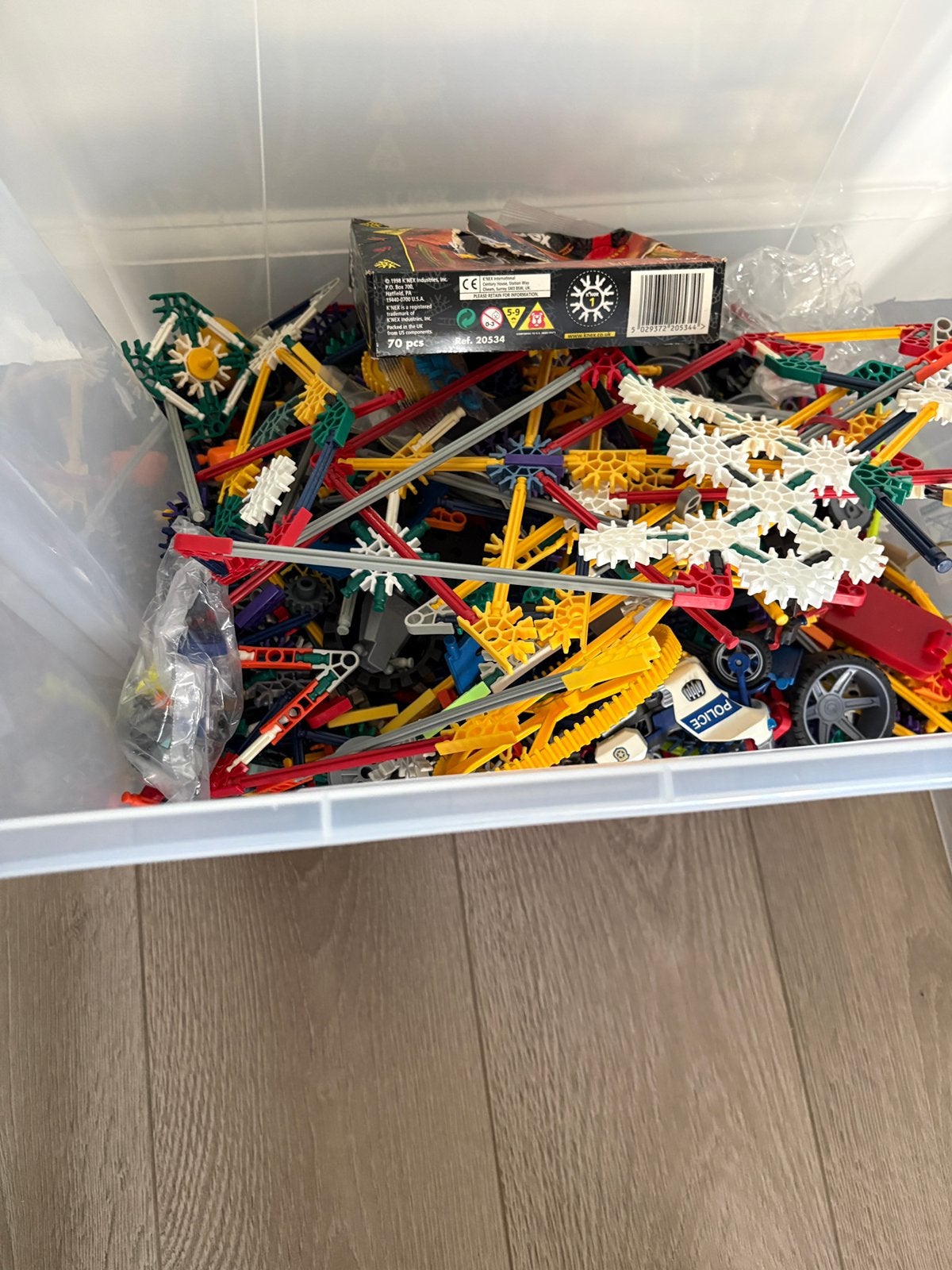 Flinke bak k’nex. Met boekjes. Oa hijskraan, Kinderen en Baby's, Speelgoed | Educatief en Creatief, Ophalen, Zo goed als nieuw