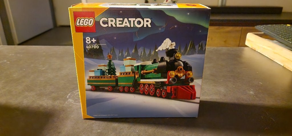 Nieuw: Lego 40700 Feestdagentrein (Kersttrein), Kinderen en Baby's, Speelgoed | Duplo en Lego, Lego, Nieuw, Ophalen of Verzenden