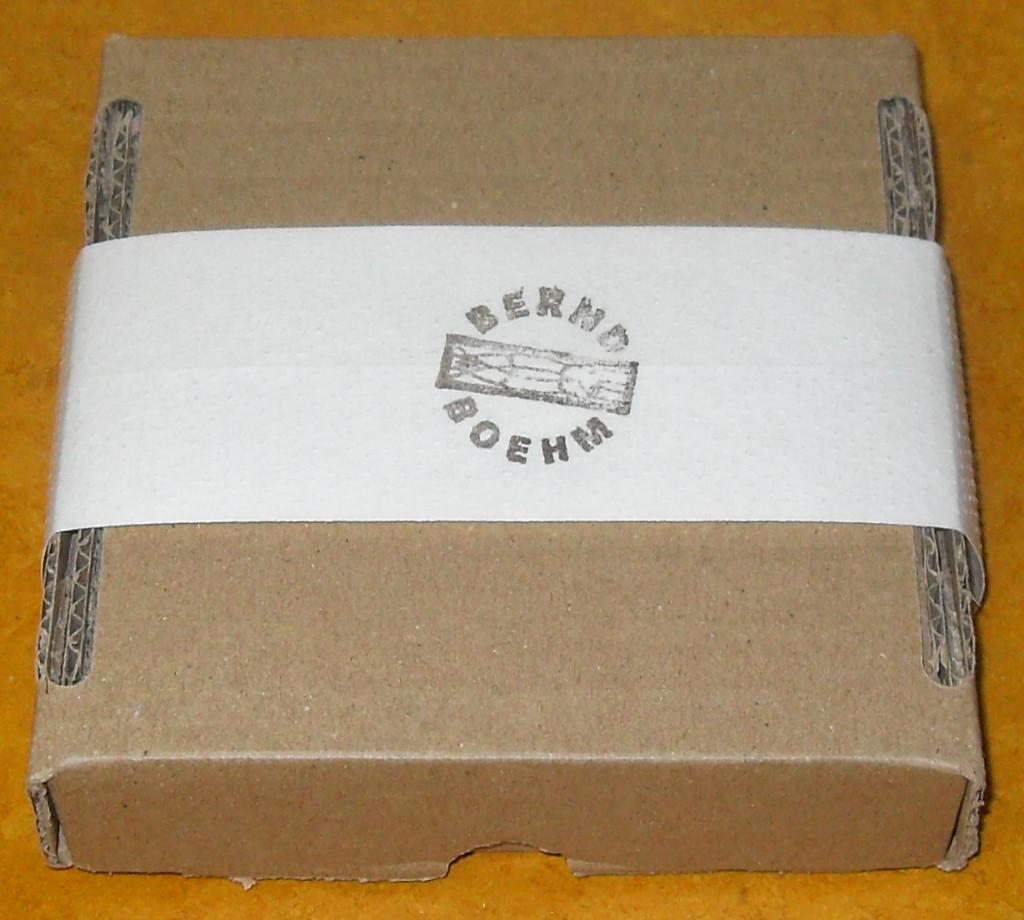 Bernd Boehm - Look Under This Cassette in Box, Filmmuziek en Soundtracks, 1 bandje, Ophalen of Verzenden, Origineel