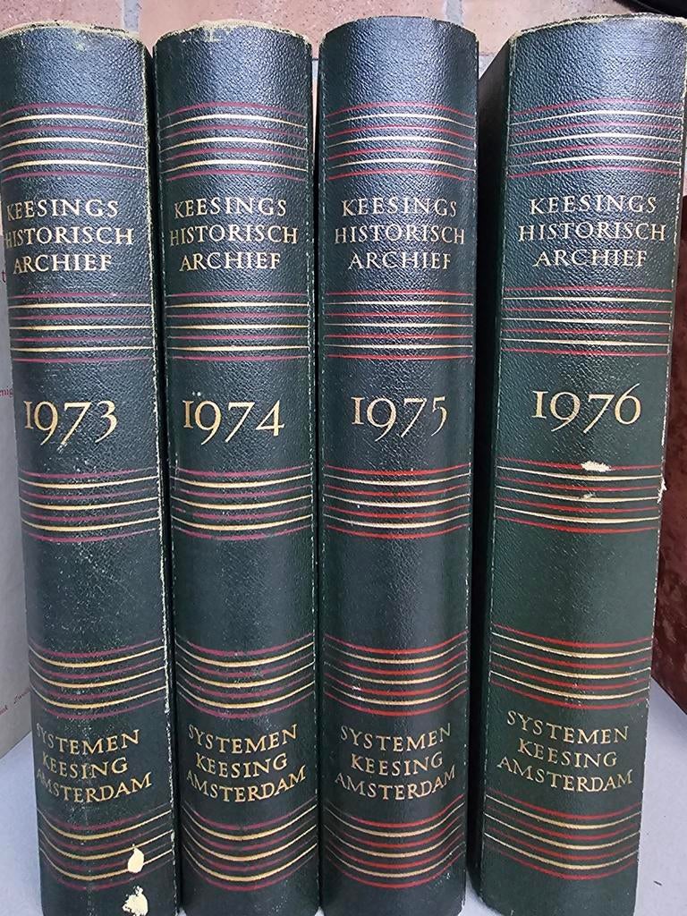Keesings historisch archief boeken, Ophalen of Verzenden, Gelezen, Overige onderwerpen