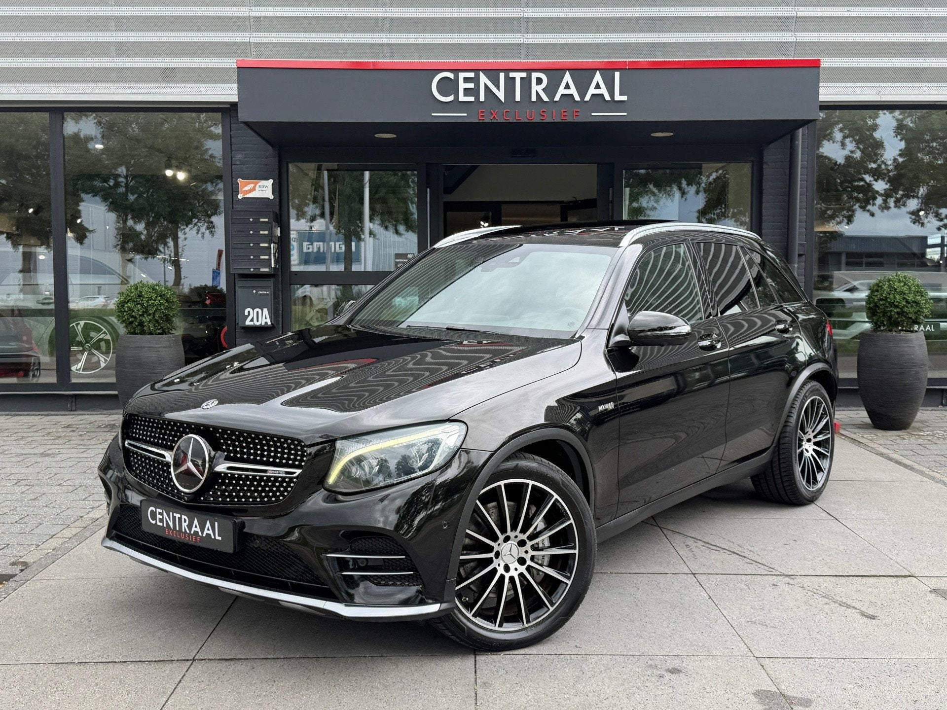 Mercedes-Benz GLC-klasse AMG 43 4MATIC Pano|Burmester|Memory, Automaat, Gebruikt, Zwart, 367 pk