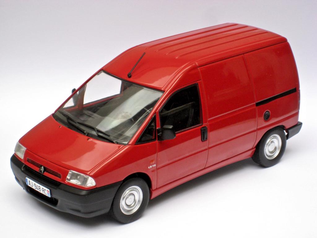 Citroen Jumpy bestelbus 1996 Hachette #26 1:24, Hobby en Vrije tijd, Modelauto's | 1:24, Ophalen of Verzenden, Nieuw, Auto, Overige merken