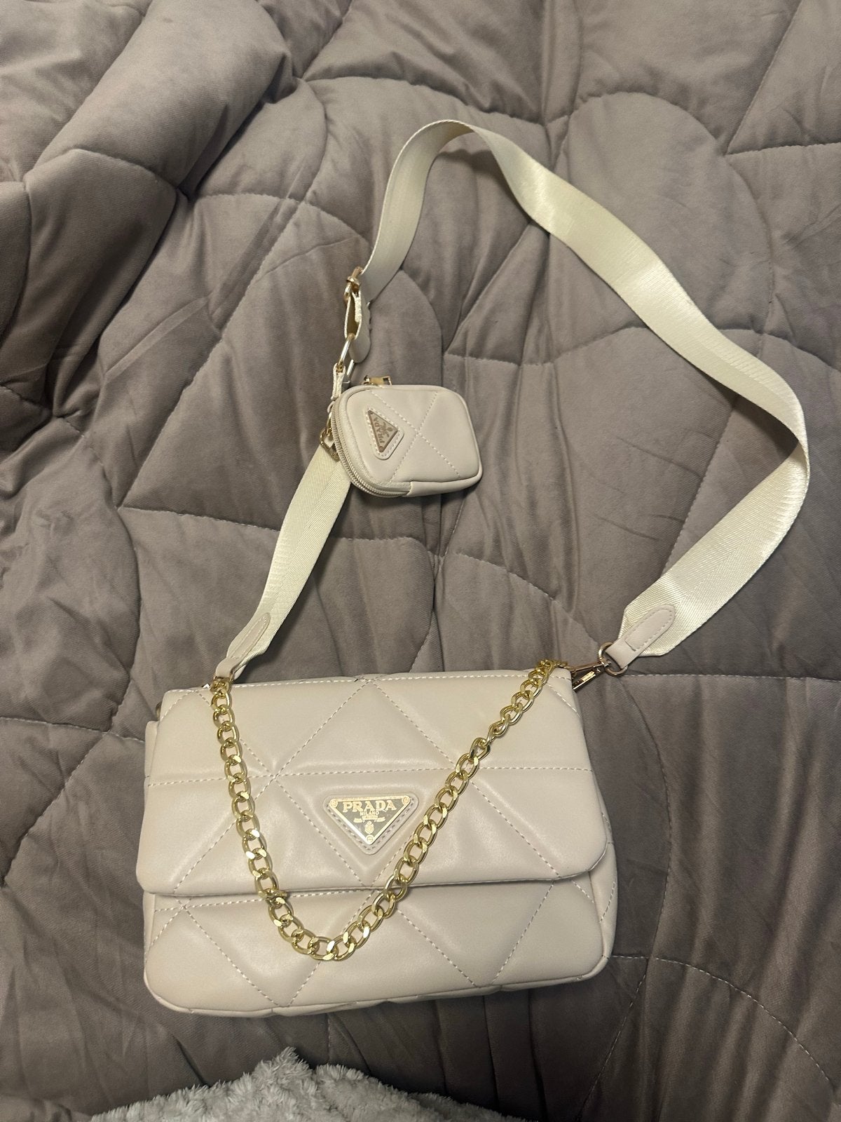 Niet originele Prada tas, Ophalen of Verzenden, Gebruikt, Beige, Schoudertasje