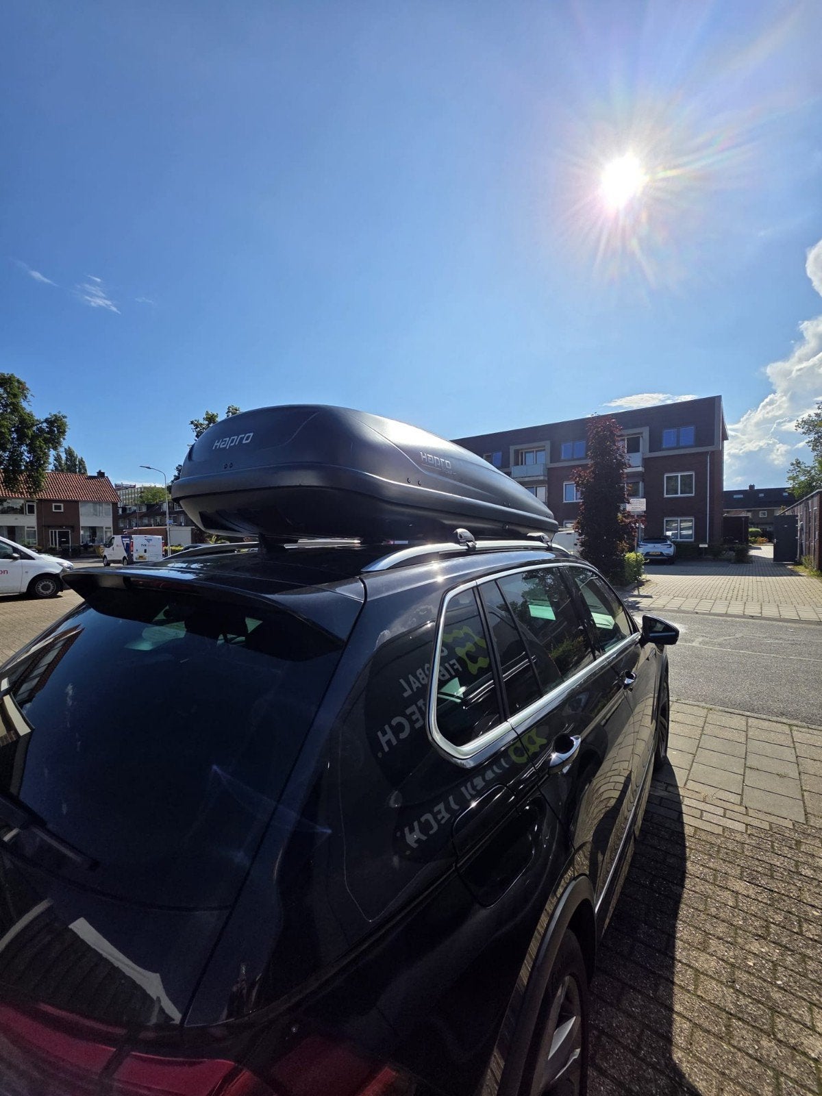 Complete Hapro Traxer dakkoffer set met Thule dragers, Ophalen, Gebruikt