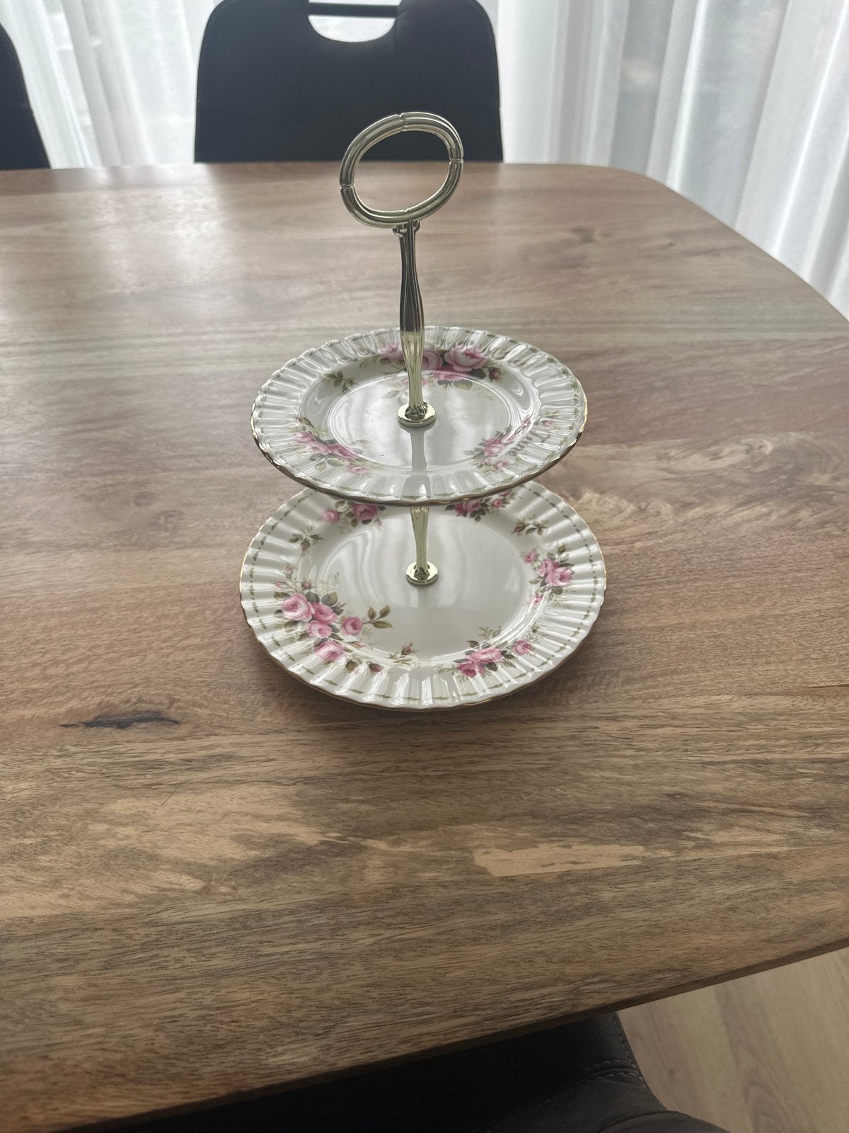 Royal Albert Flower of the Month (June/Juni) etagere 2-laags, Ophalen, Klassiek, Overige typen, Zo goed als nieuw